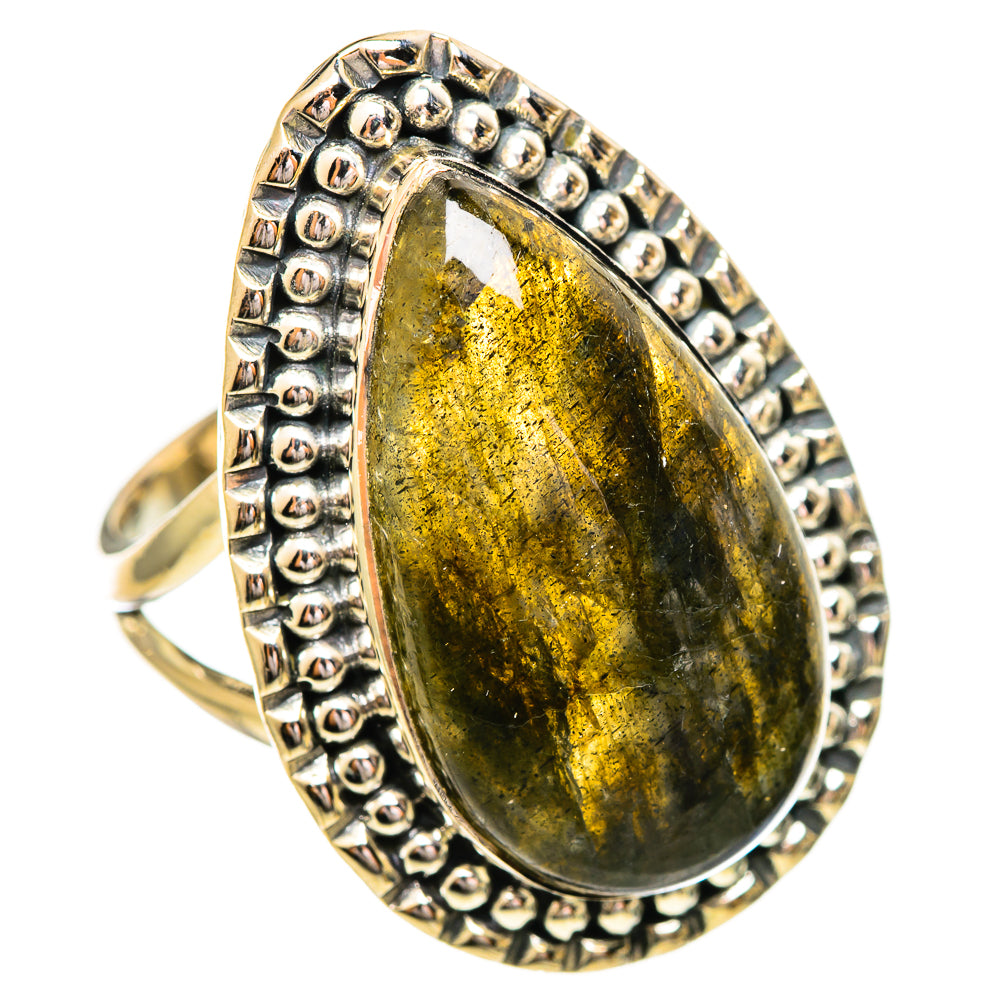 Labradorite Rings handcrafted by Anasilvercos - RING114237 - Photo 2
