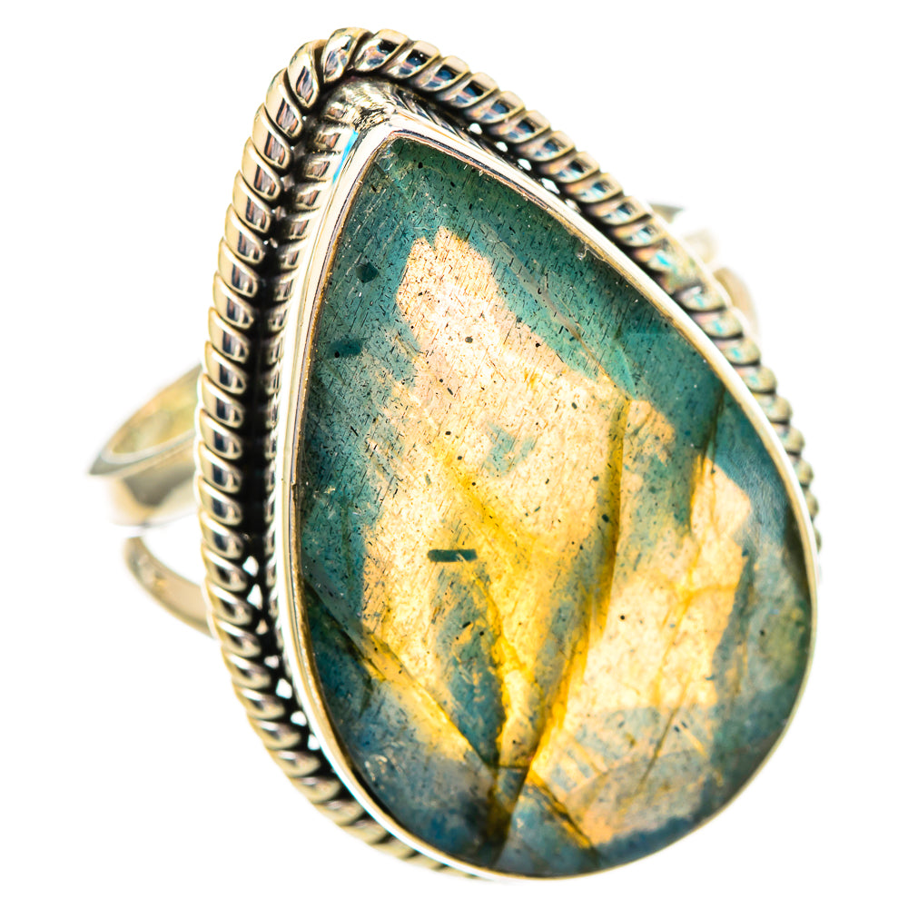 Labradorite Rings handcrafted by Anasilvercos - RING116033 - Photo 2