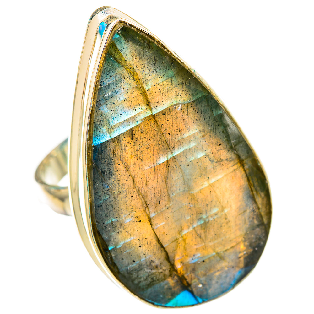 Labradorite Rings handcrafted by Anasilvercos - RING116084 - Photo 2