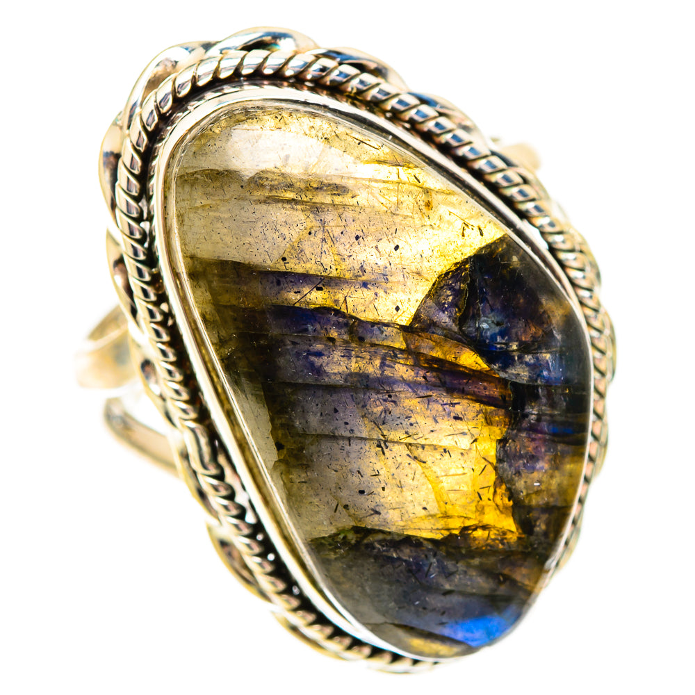 Labradorite Rings handcrafted by Anasilvercos - RING117102 - Photo 2