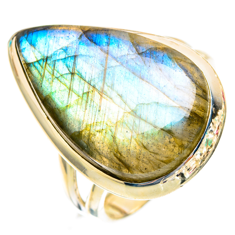 Labradorite Rings handcrafted by Anasilvercos - RING117532 - Photo 2