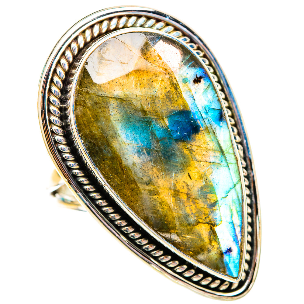 Labradorite Rings handcrafted by Anasilvercos - RING117572 - Photo 2