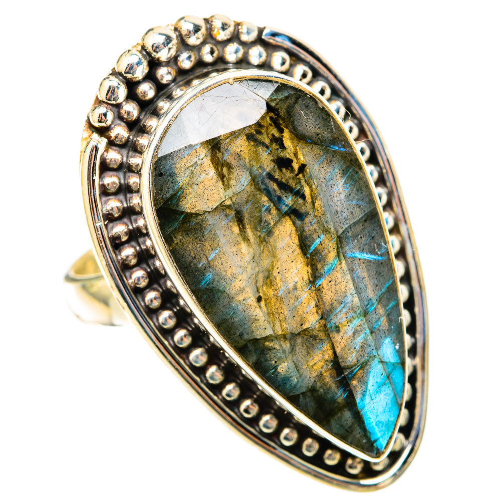 Labradorite Rings handcrafted by Anasilvercos - RING117888 - Photo 2