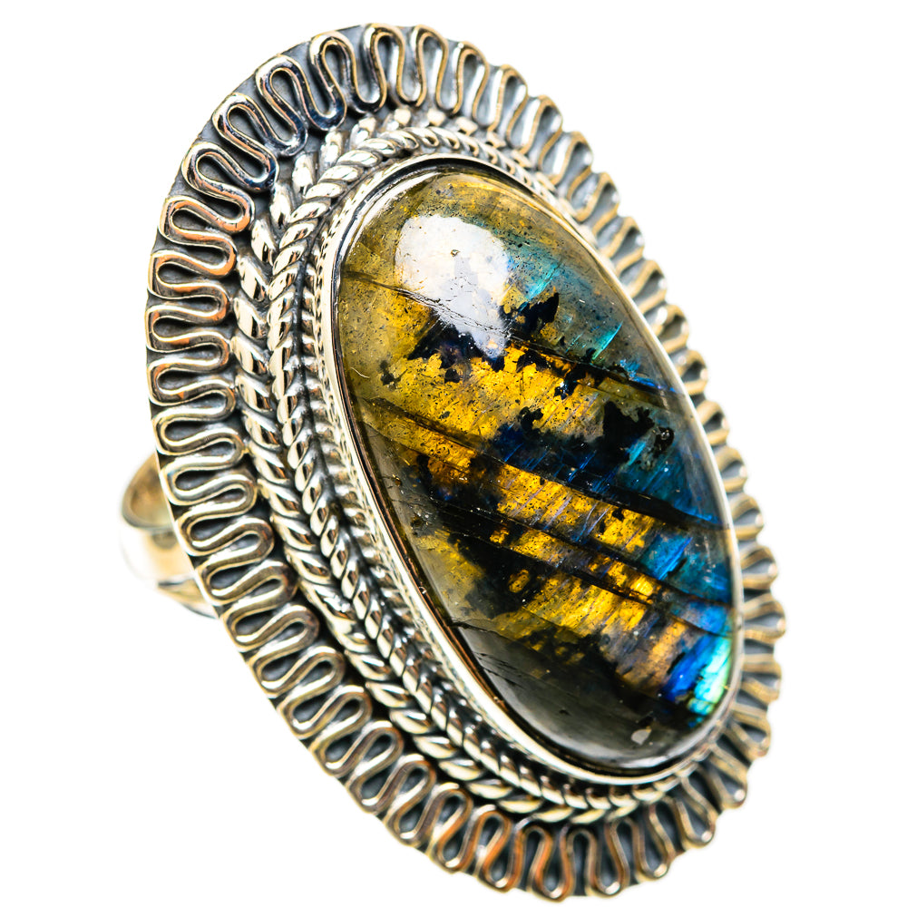 Labradorite Rings handcrafted by Anasilvercos - RING118567 - Photo 2