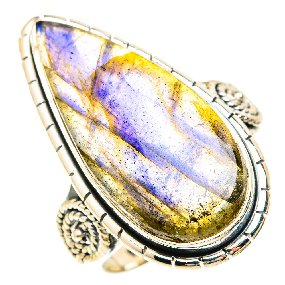 Labradorite Rings handcrafted by Anasilvercos - RING119081 - Photo 2