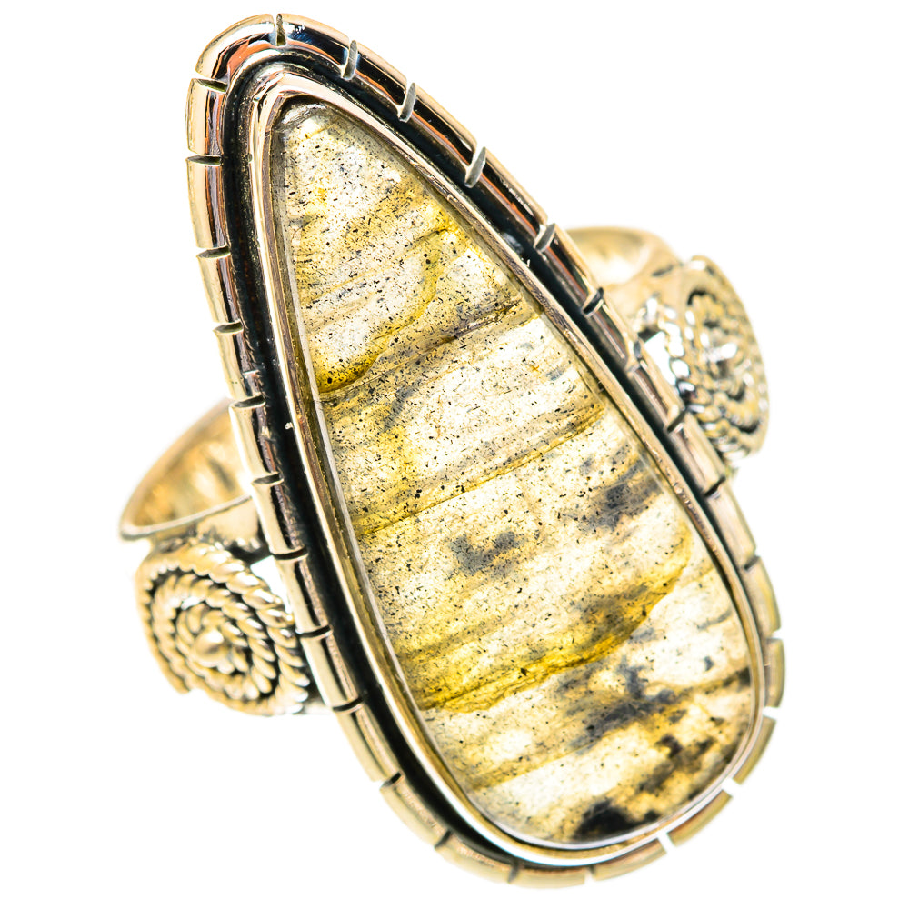 Labradorite Rings handcrafted by Anasilvercos - RING120020 - Photo 2