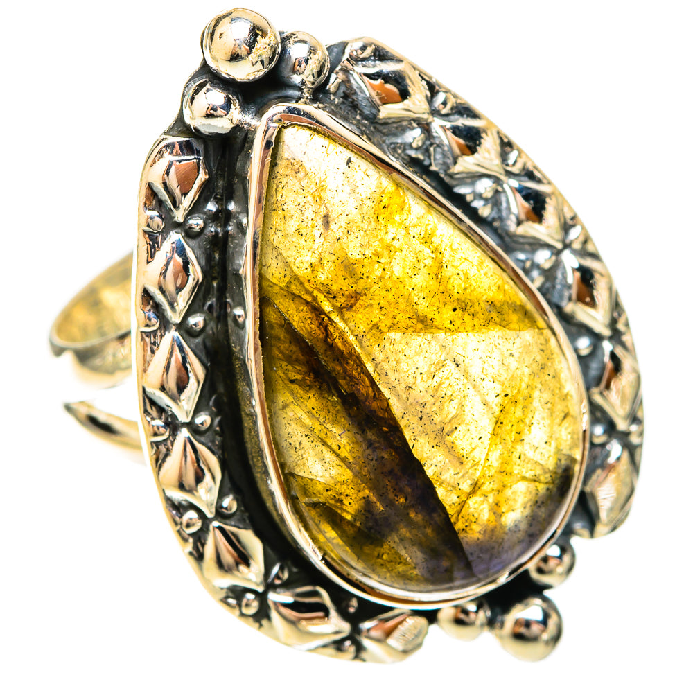 Labradorite Rings handcrafted by Anasilvercos - RING120143 - Photo 2