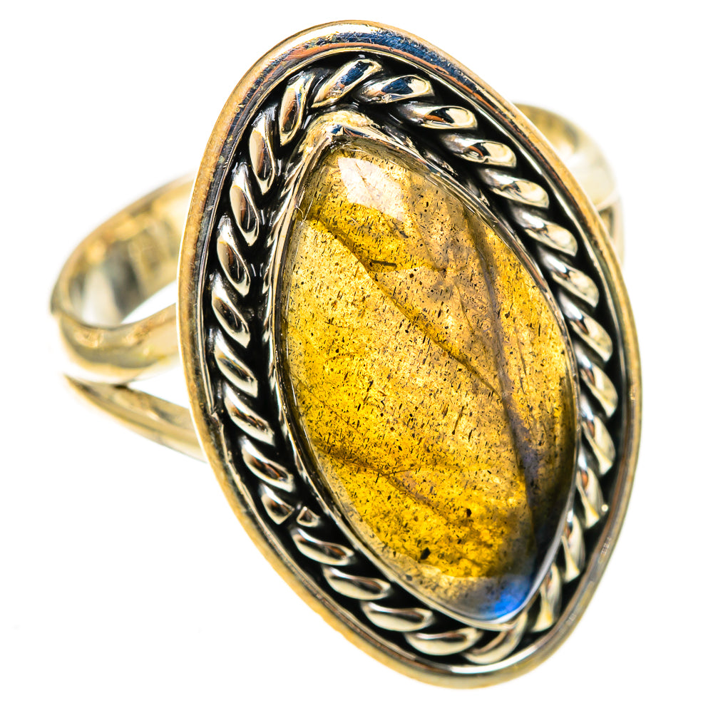 Labradorite Rings handcrafted by Anasilvercos - RING122003 - Photo 2