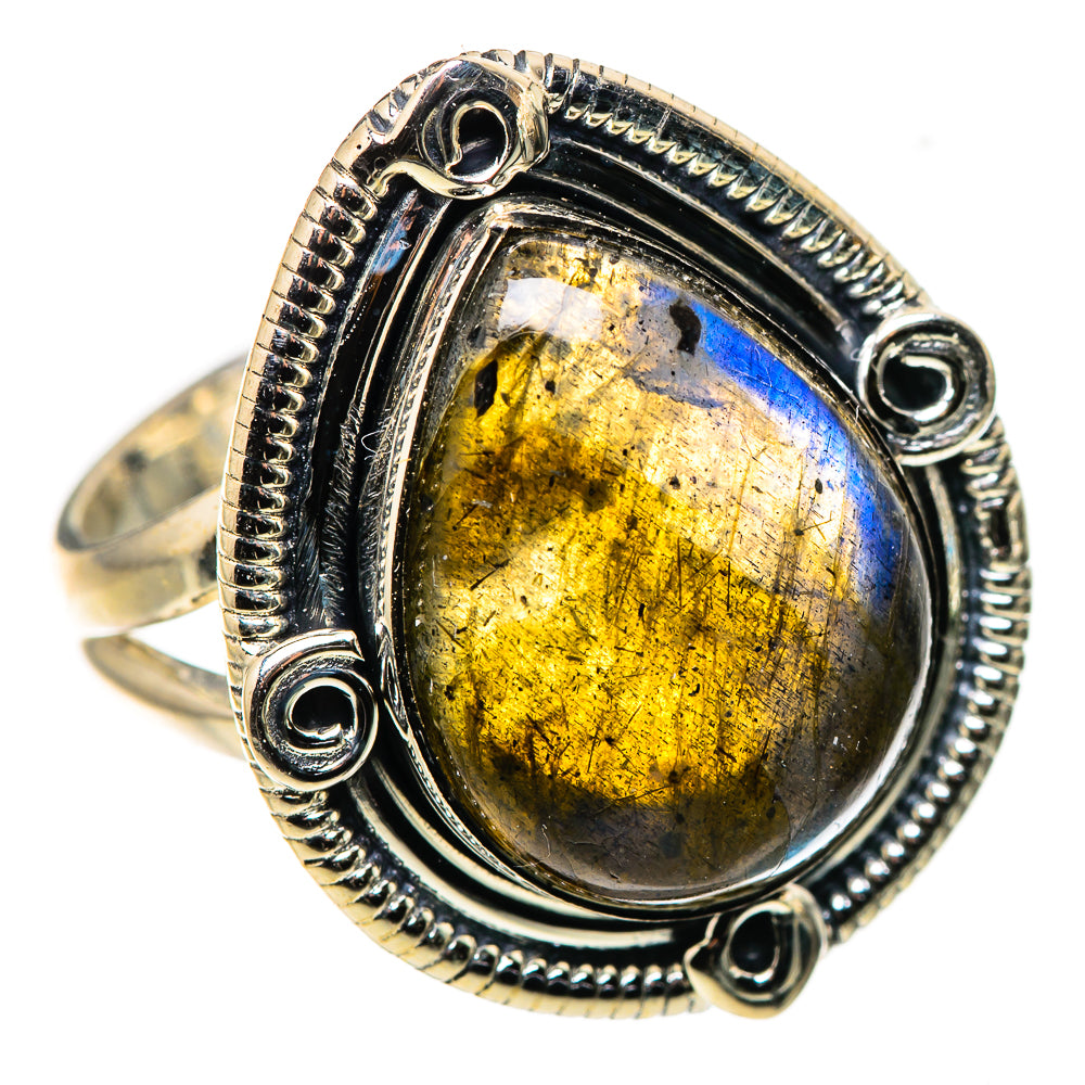 Labradorite Rings handcrafted by Anasilvercos - RING133568 - Photo 2