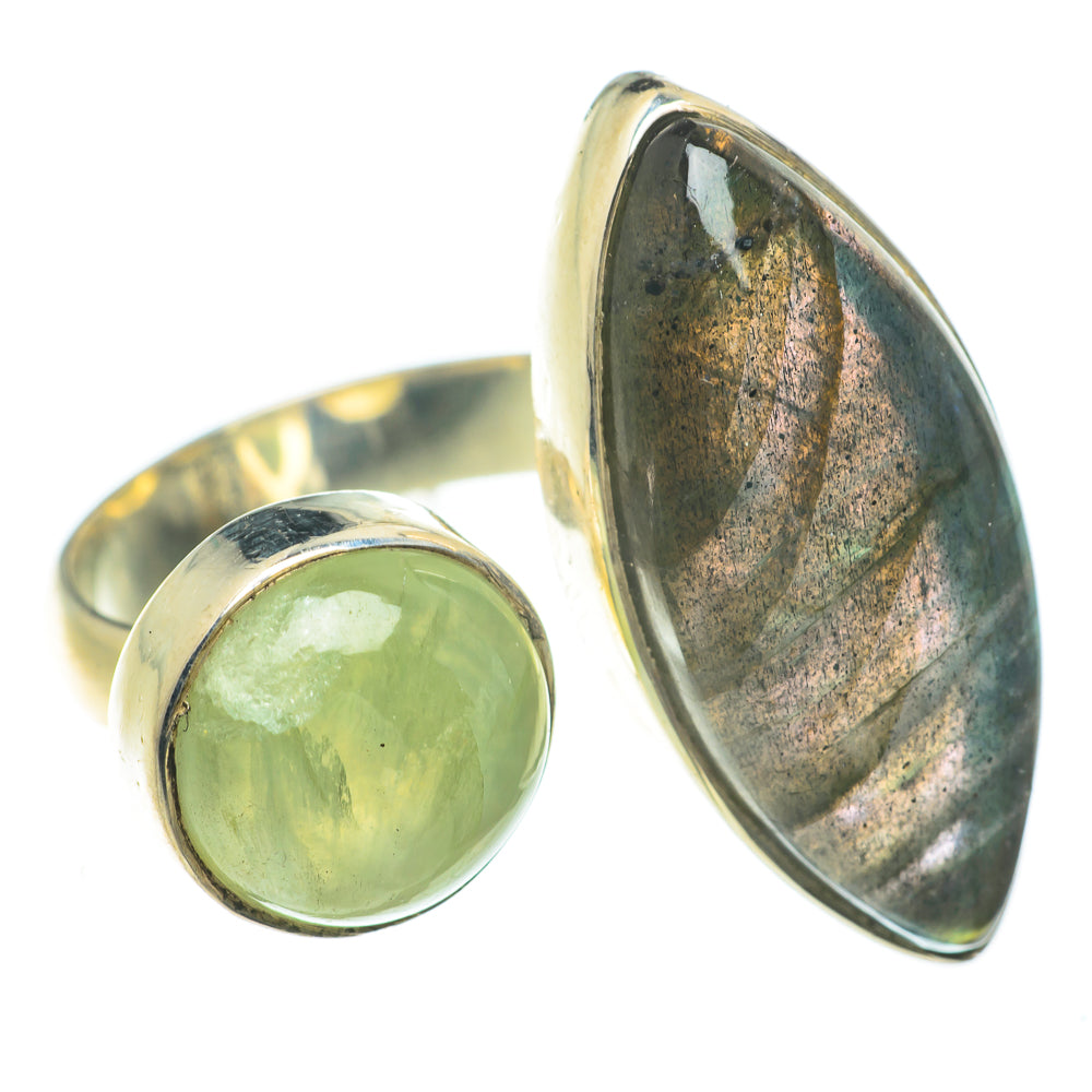 Labradorite Rings handcrafted by Anasilvercos - RING60101