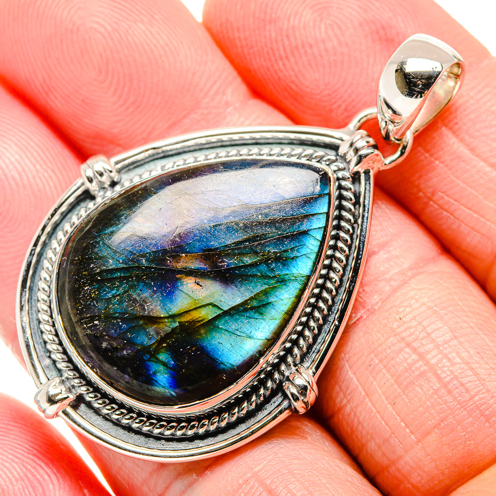 Labradorite Pendant 2" (925 Sterling Silver) PD36332