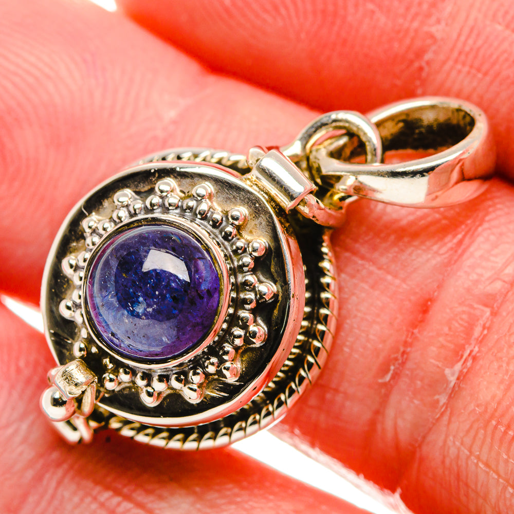 Poison Natural Tanzanite Pendant 1 1/4" (925 Sterling Silver) PD37490
