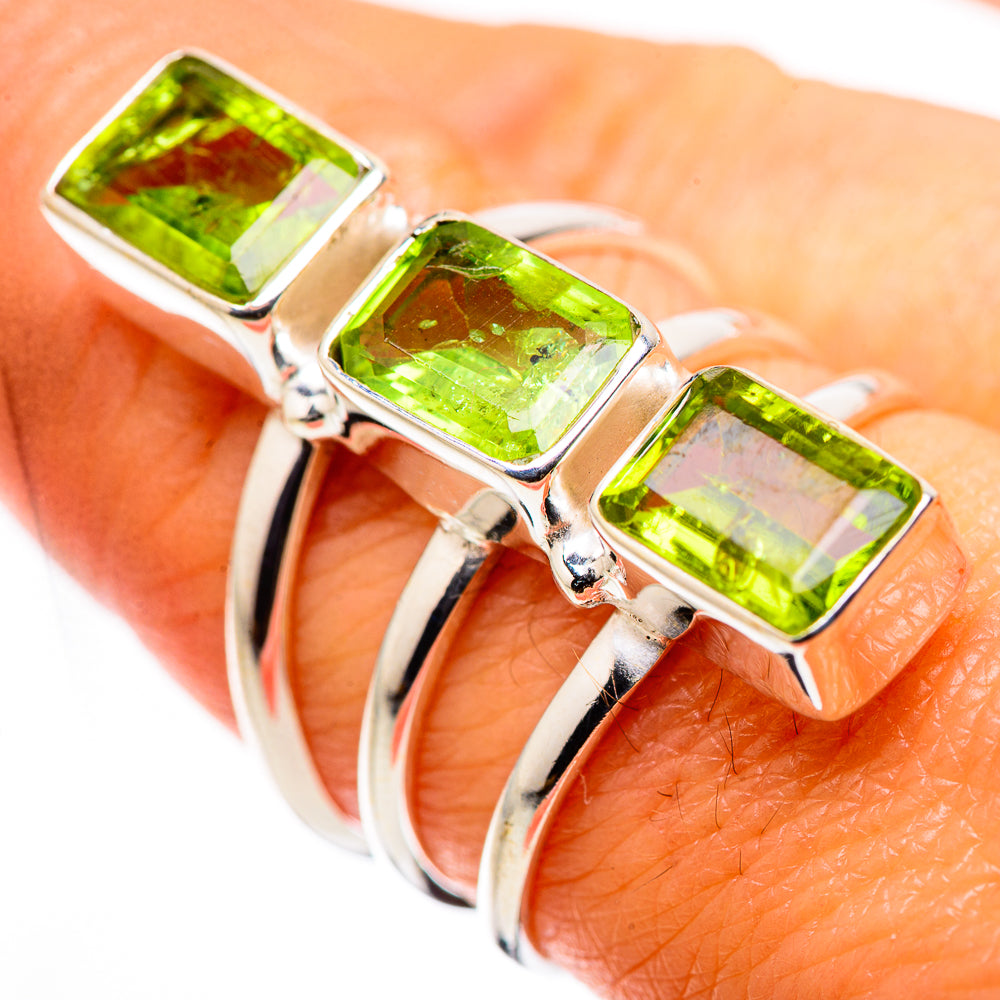 Large Peridot Ring Size 8 (925 Sterling Silver) RING135728