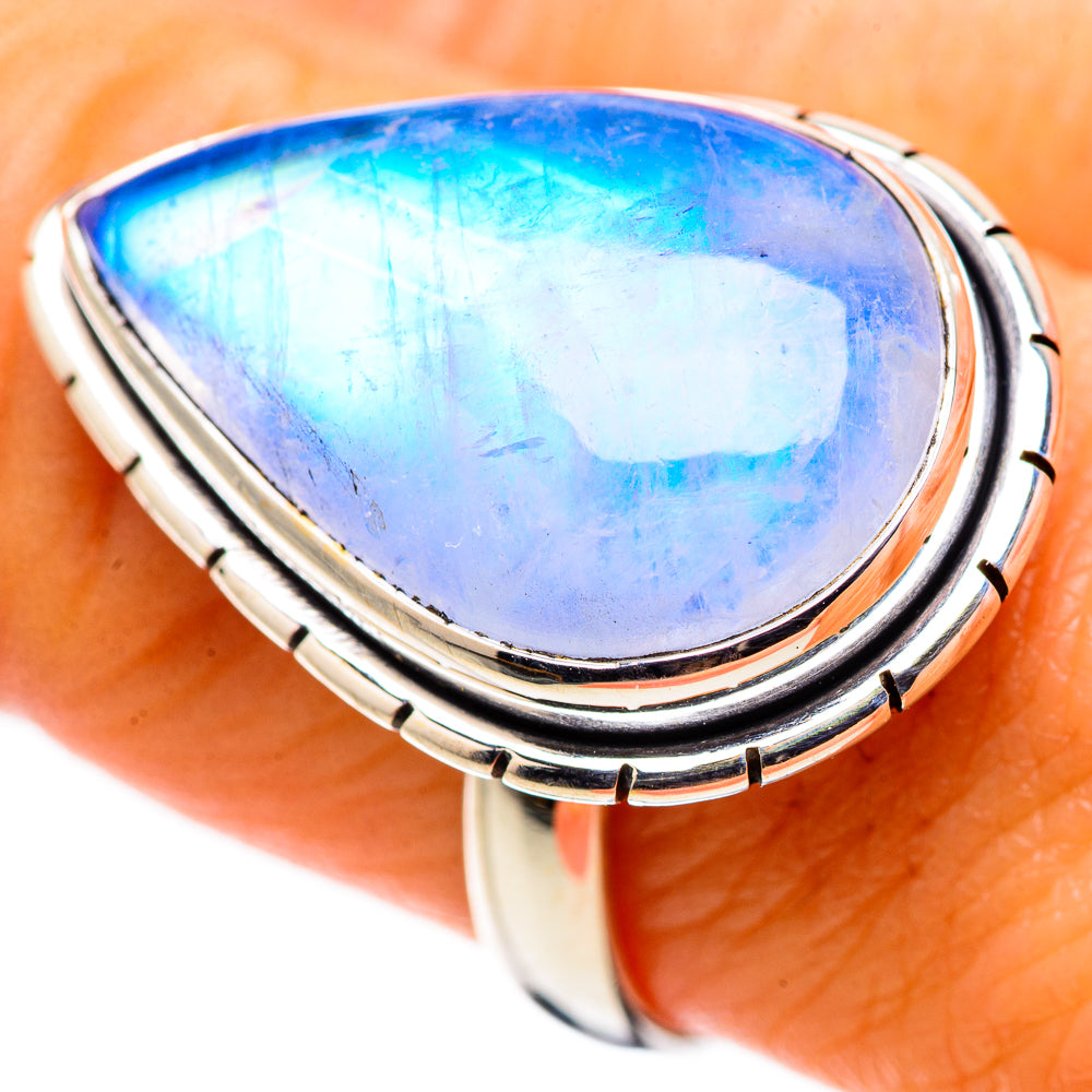 Rainbow Moonstone Ring Size 8.5 (925 Sterling Silver) RING135628
