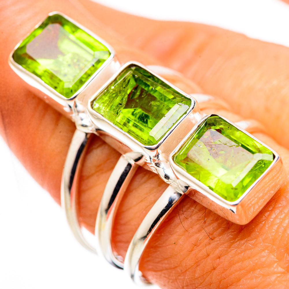 Peridot Ring Size 9 (925 Sterling Silver) RING134808