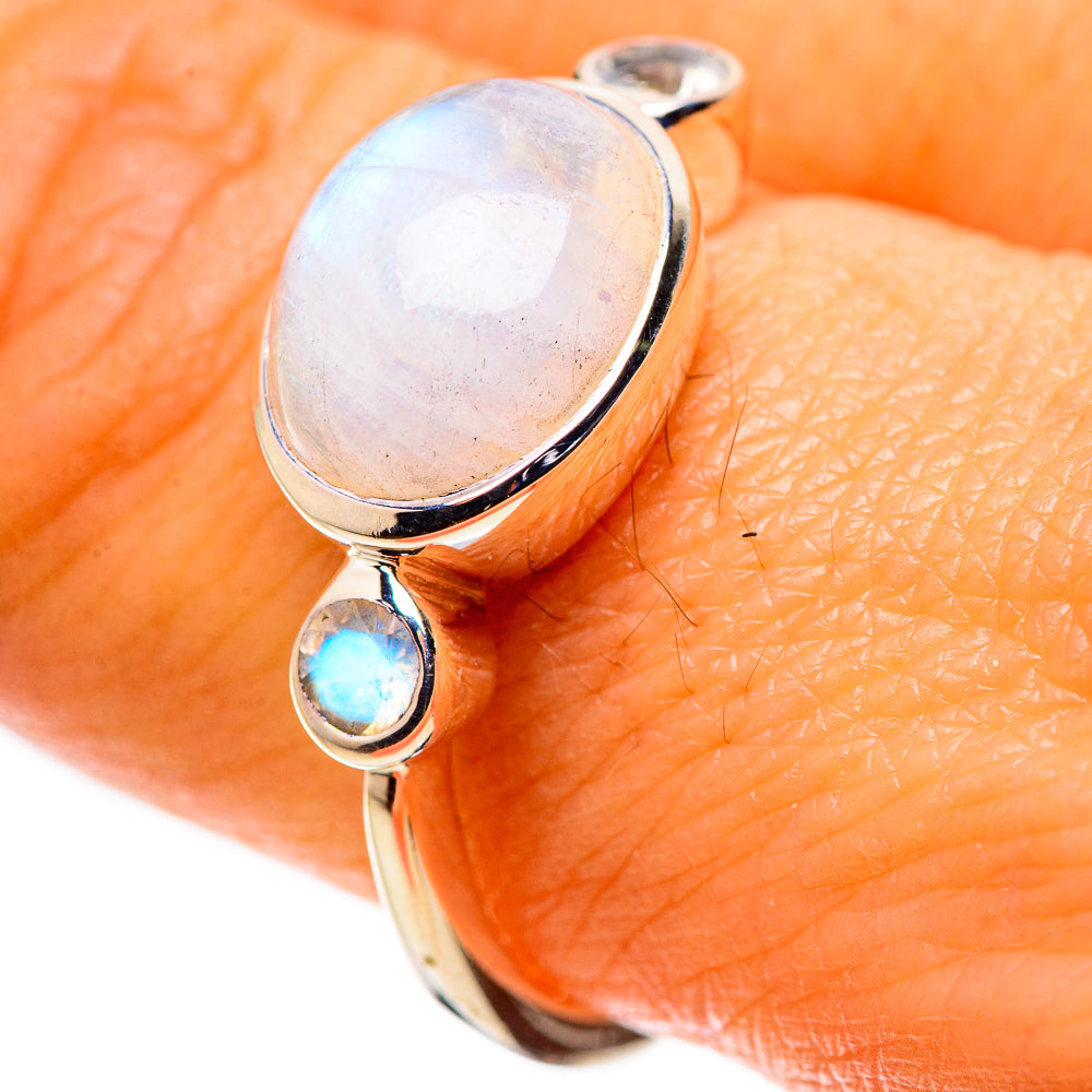 Rainbow Moonstone Ring Size 9 (925 Sterling Silver) RING134839